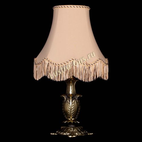 Бронзовая настольная лампа Делия №1 с абажуром в Ижевске Бронзовая настольная лампа Делия №1 с абажуром в Ижевске